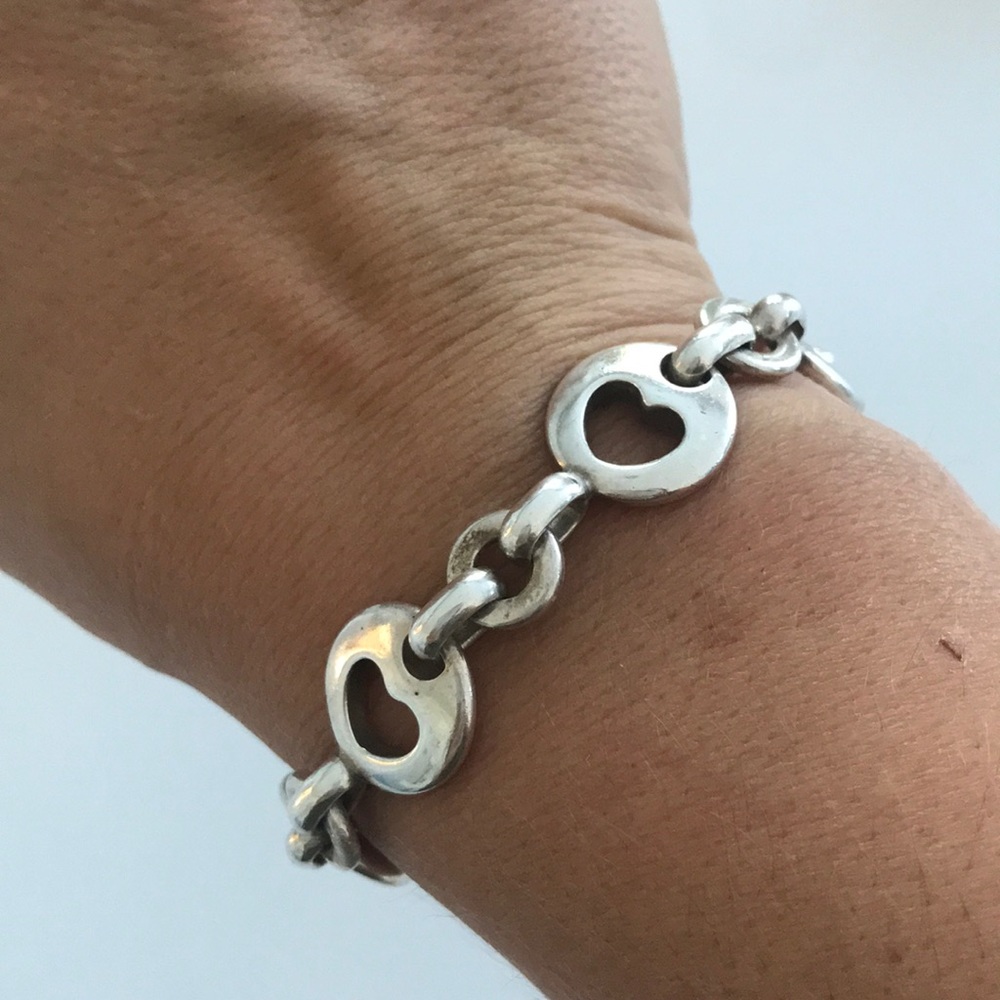 Tiffany & Co. Authentic Open Heart Bracelet